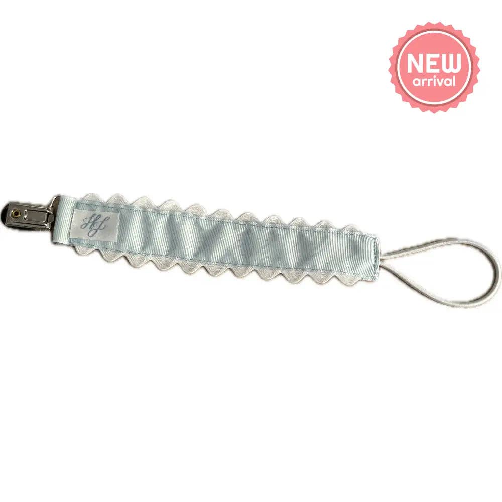 Paci Clips